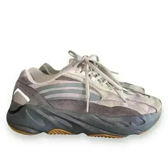 adidas gazelle silver green womens Adidas Yeezy Boost 700 V2 Tephra (USED)